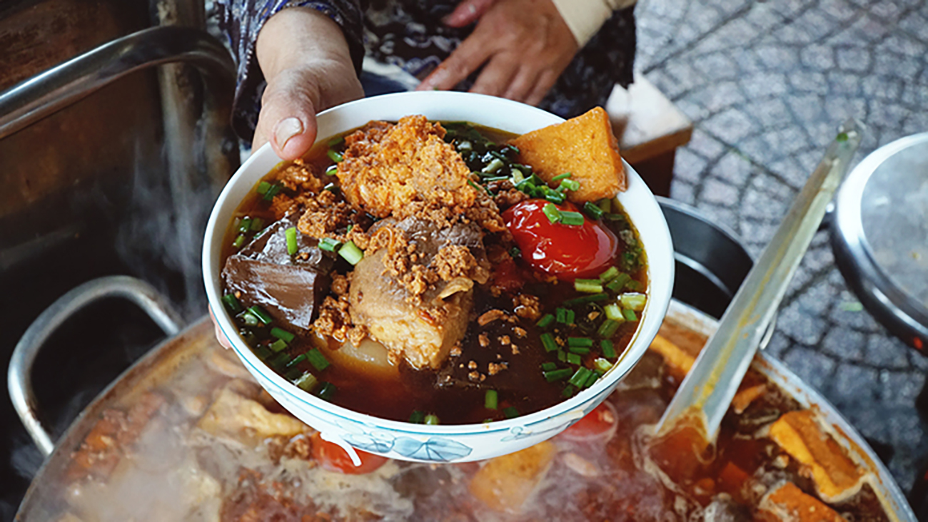 Vietnam noodle food