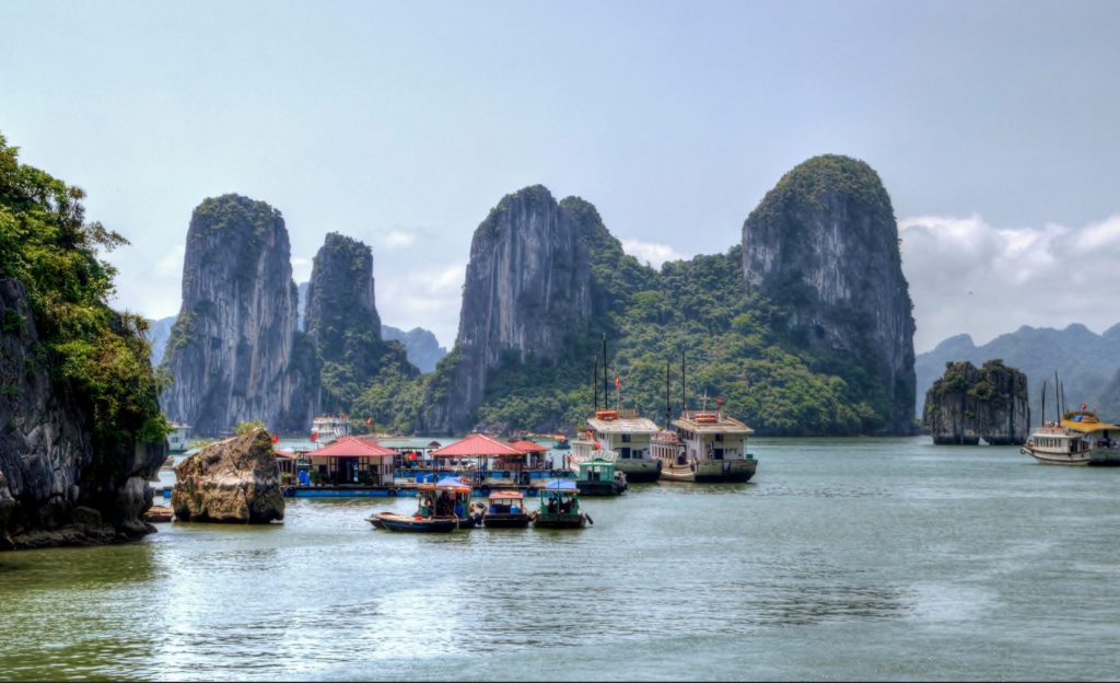 halong vietnam