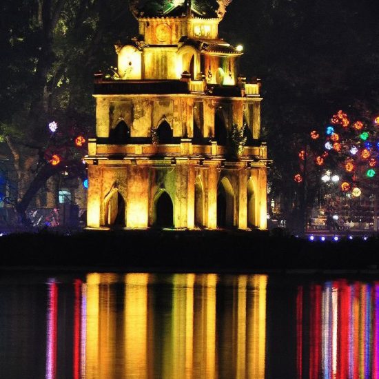 hoan kiem lake