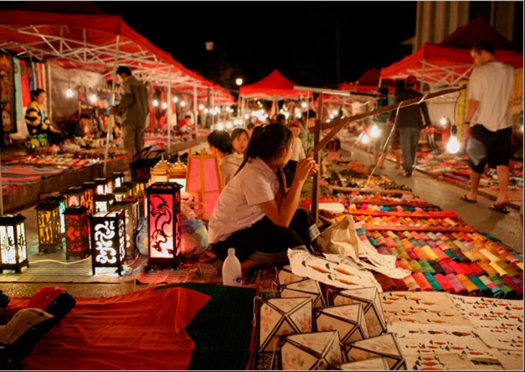 Tay Do night market