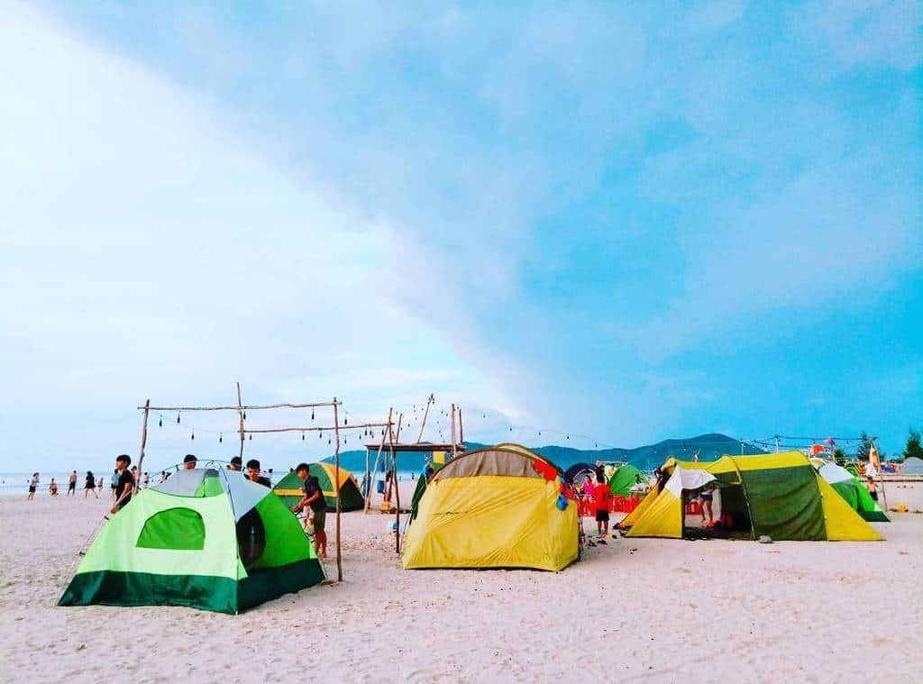 Tan Canh Duong Beach, hue