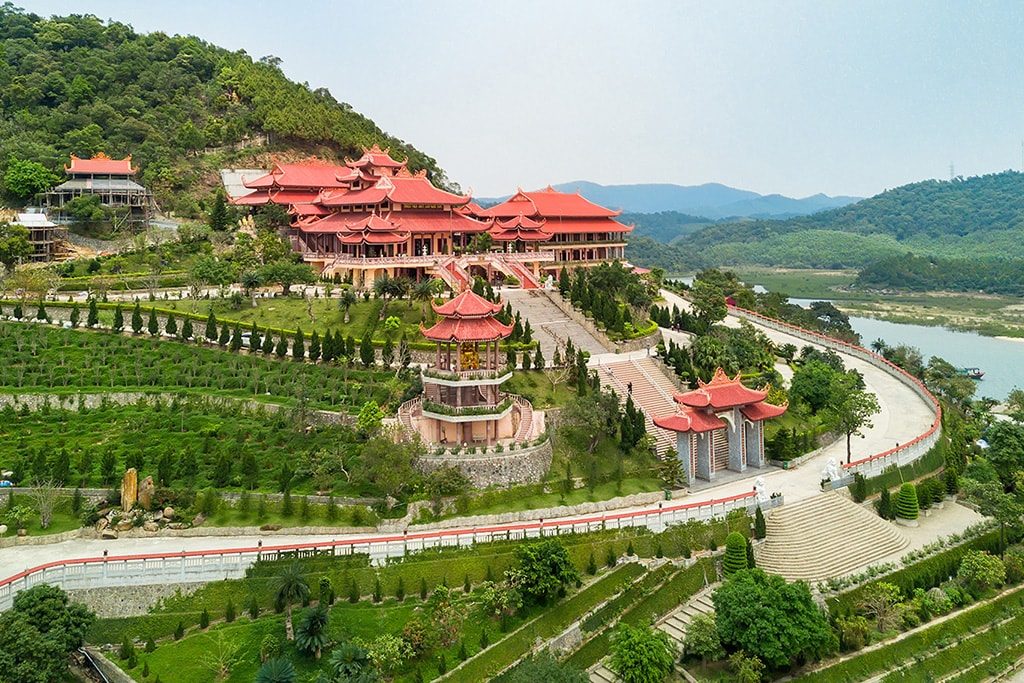 ba vang pagoda