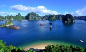 halong bay hotels vietnam