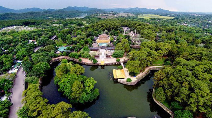 The reason for building Tu Duc tomb